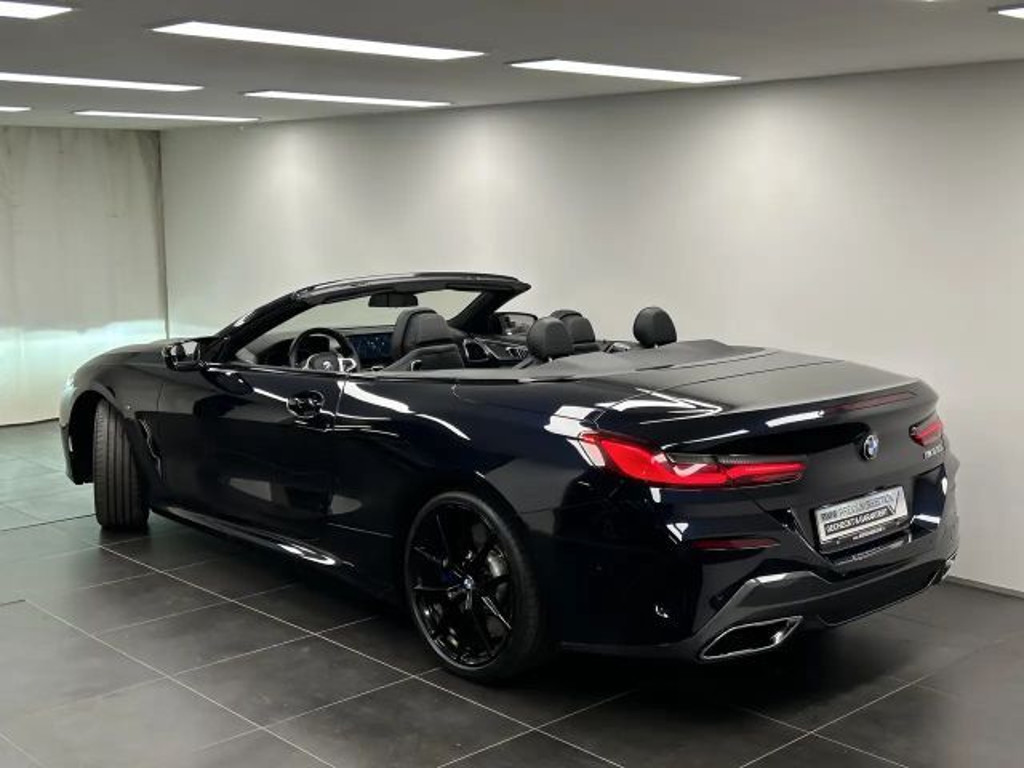 BMW M850