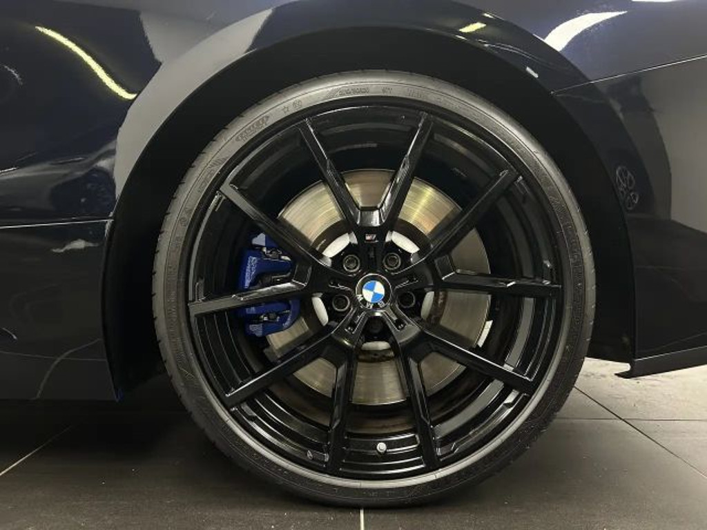 BMW M850