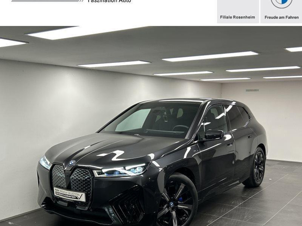 BMW iX xDrive40