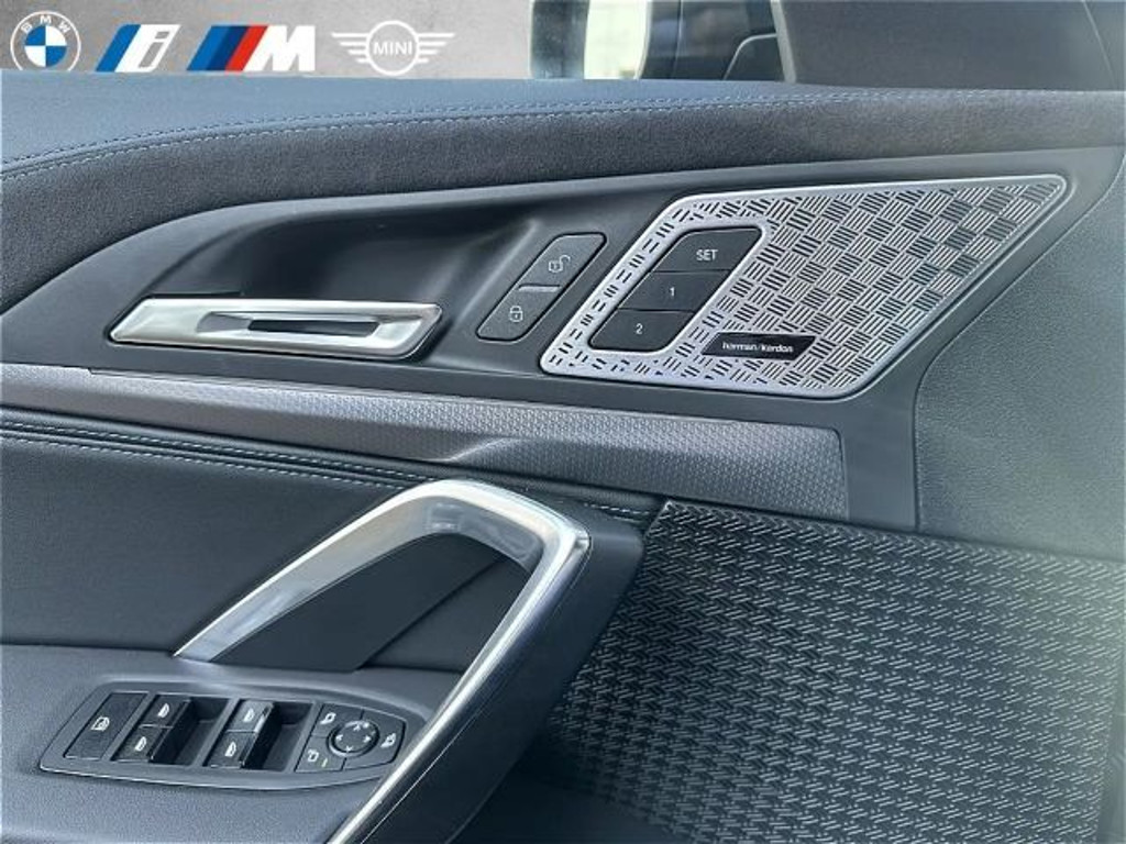 BMW iX2