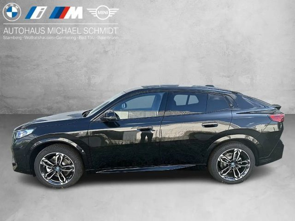 BMW iX2
