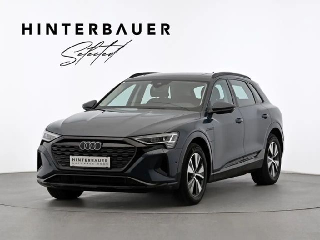 Audi Q8 e-tron Quattro 55