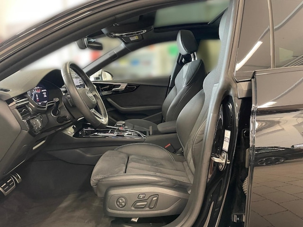 Audi S5
