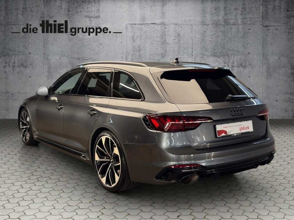 Audi RS4