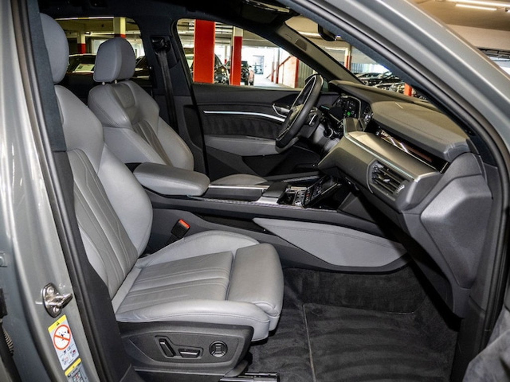 Audi Q8 e-tron