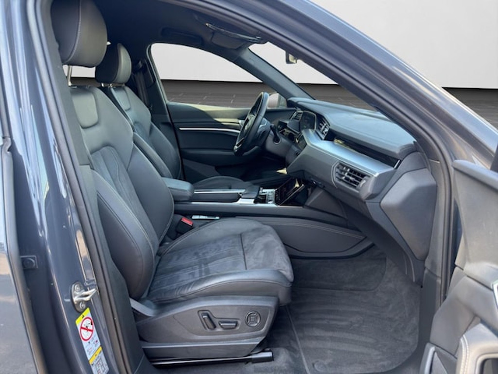 Audi Q8 e-tron