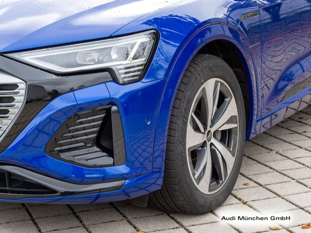 Audi Q8 e-tron