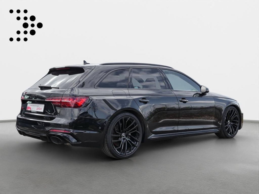 Audi RS4