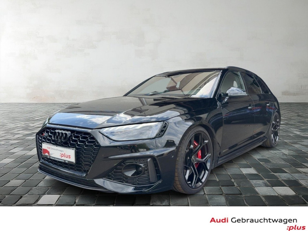 Audi RS4 Avant Quattro