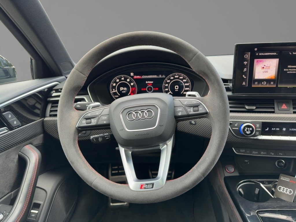 Audi RS4