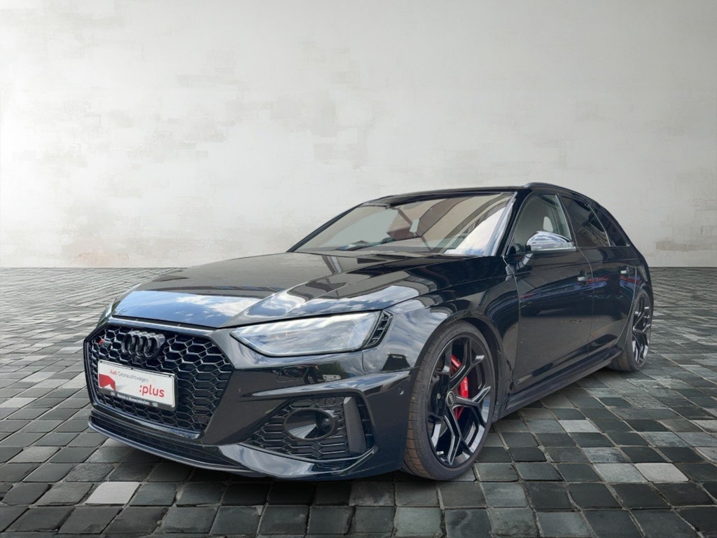 Audi RS4