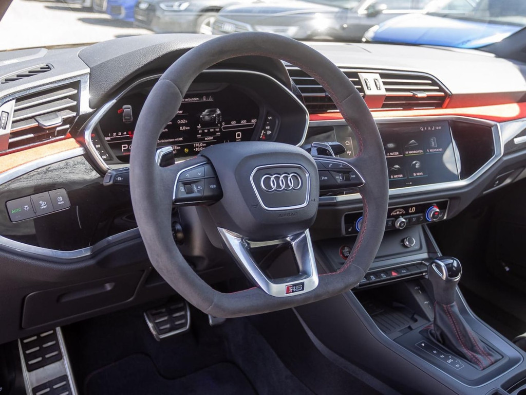 Audi RS Q3