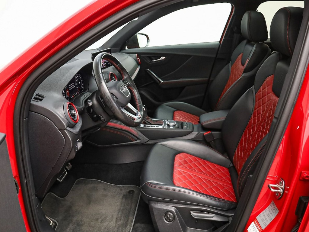 Audi SQ2