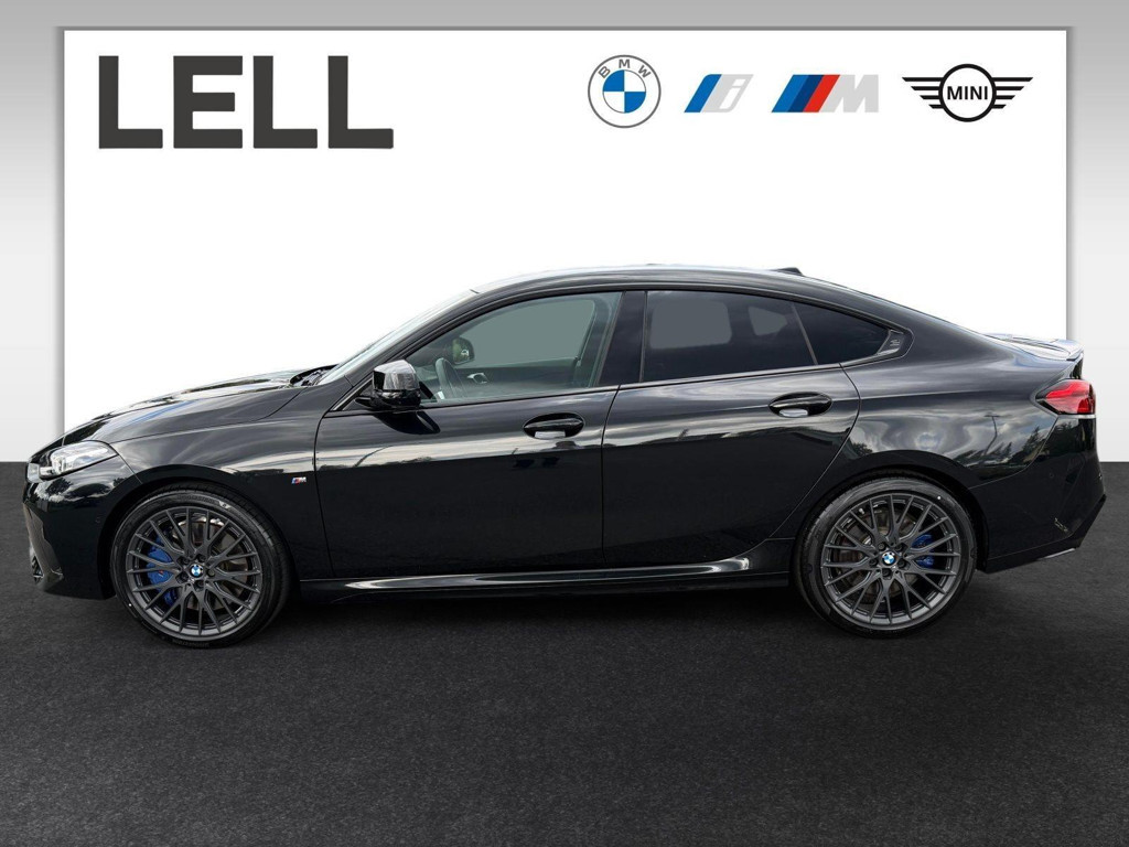 BMW M235