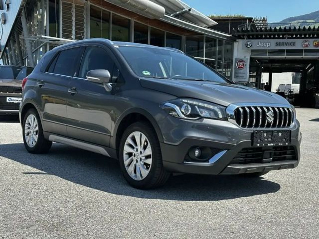 Suzuki S-Cross