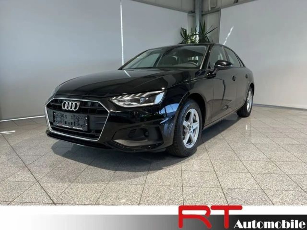 Audi A4 Sedan 30 TDI