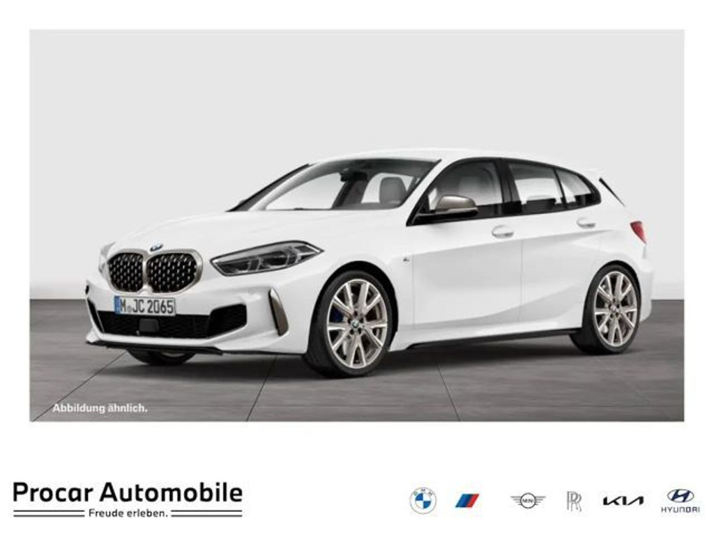 BMW 1 Serie 135 xDrive Sedan