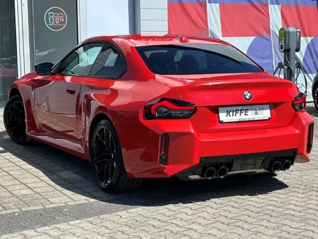 BMW M2