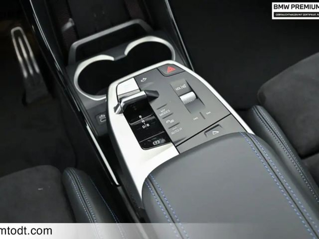 BMW iX2