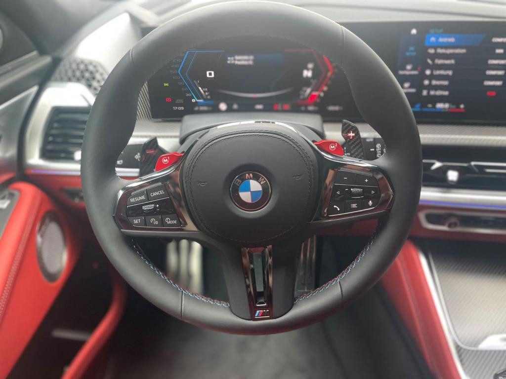 BMW XM