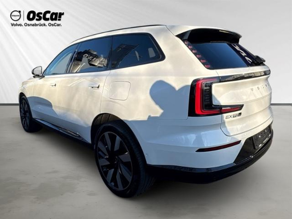 Volvo EX90
