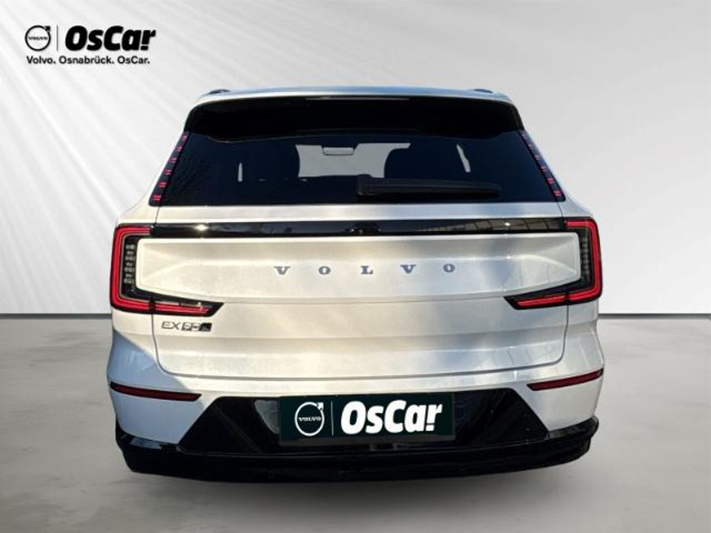 Volvo EX90