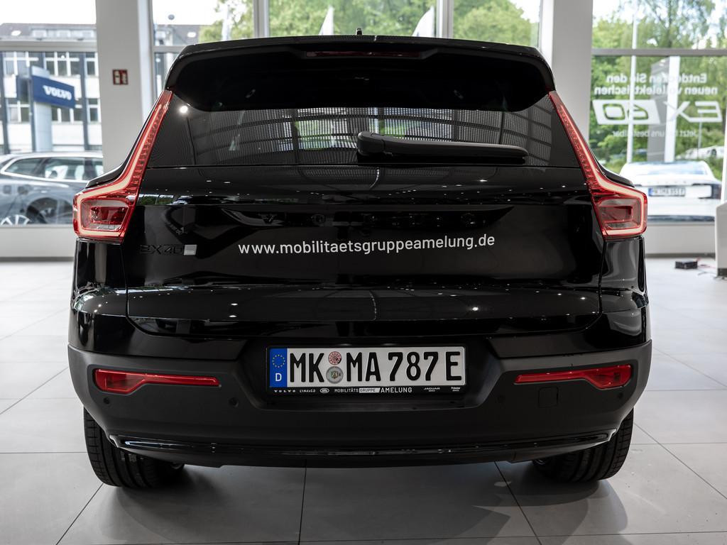 Volvo EX40