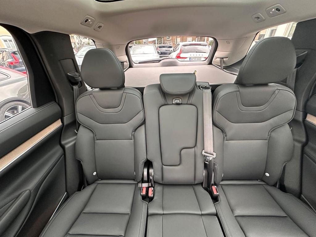 Volvo EX90
