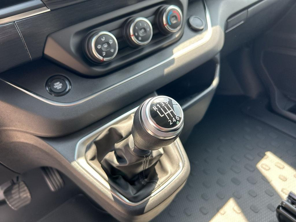 Nissan Primastar