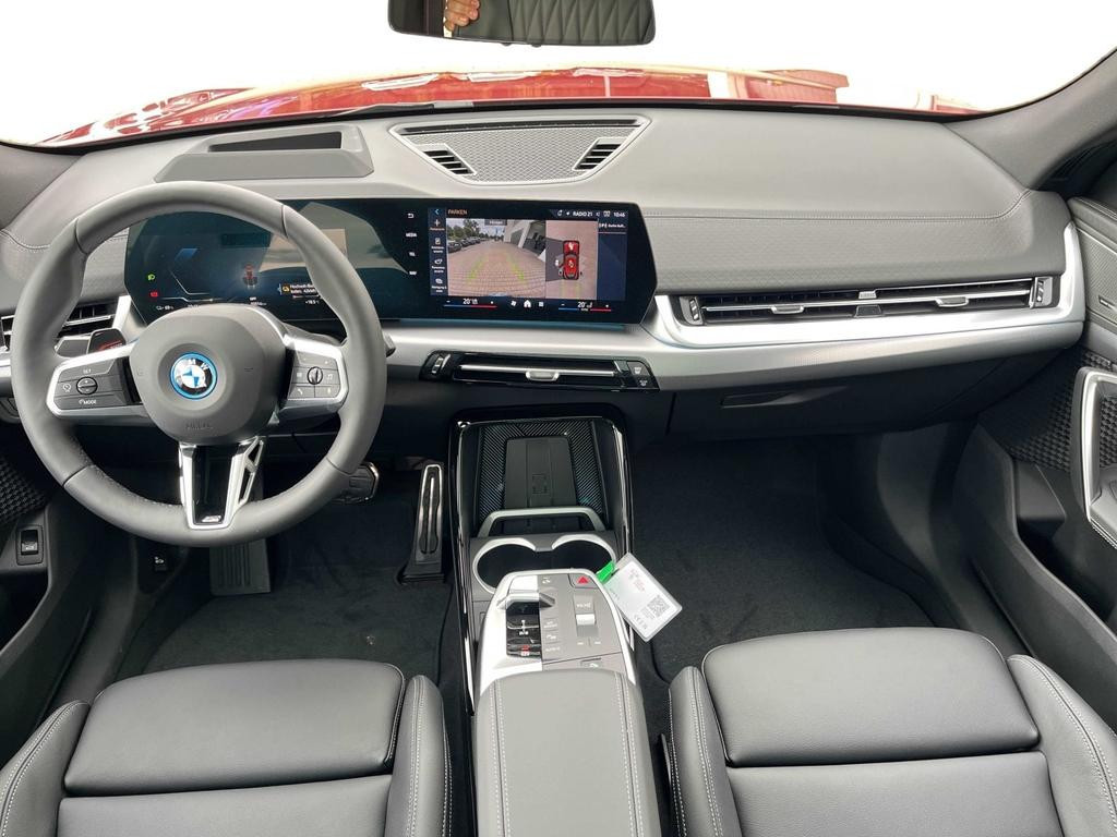 BMW iX2