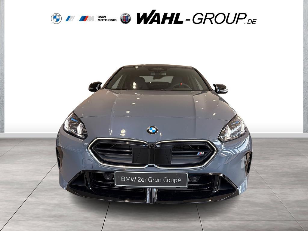 BMW M235