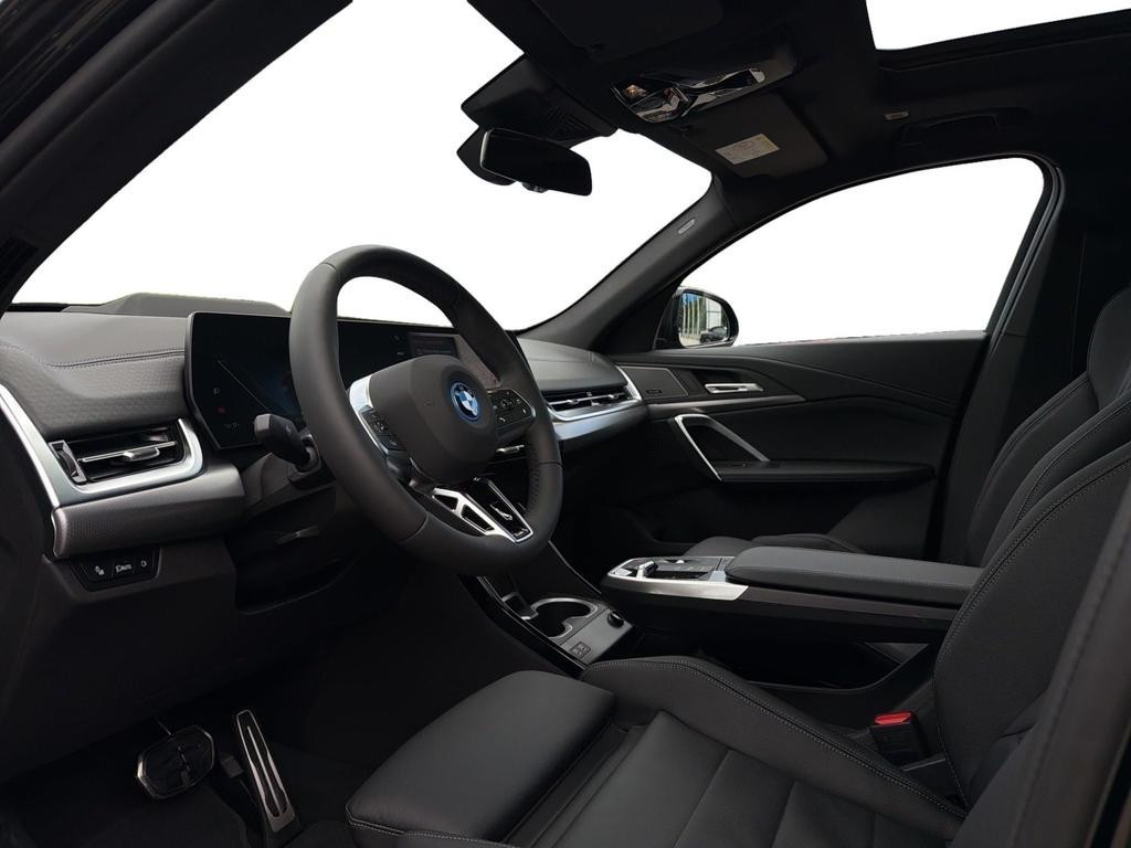 BMW iX2