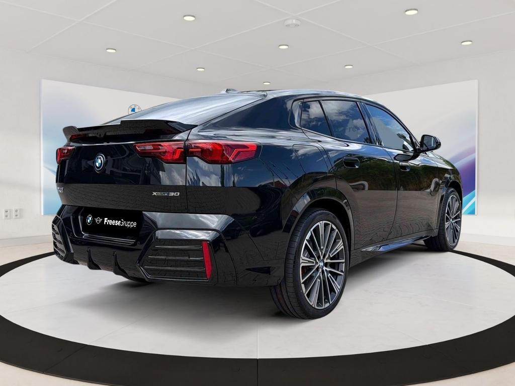 BMW iX2