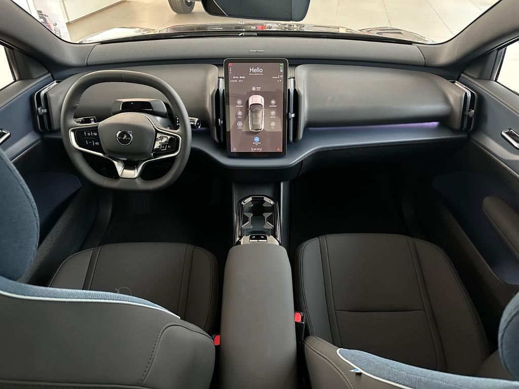 Volvo EX30