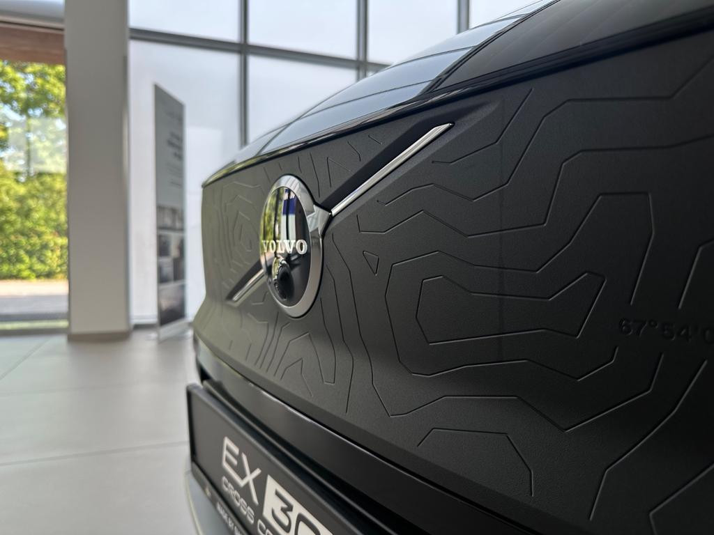 Volvo EX30