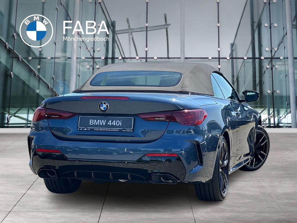 BMW M440