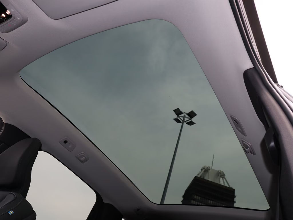 Volvo EX90