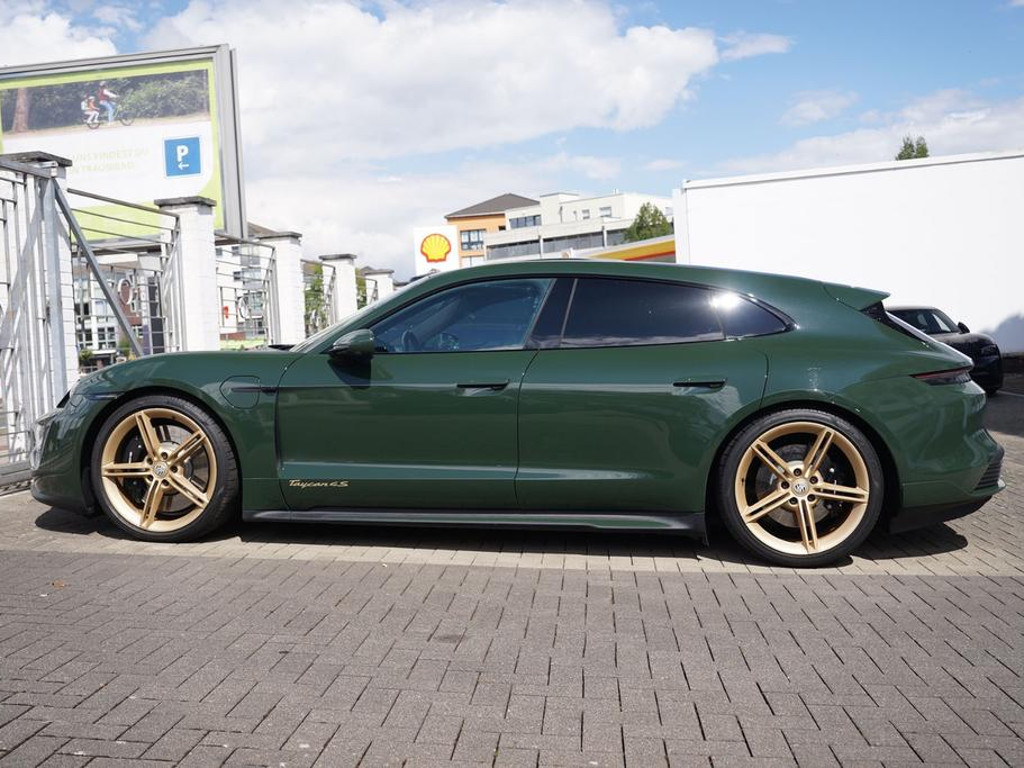 Porsche Taycan