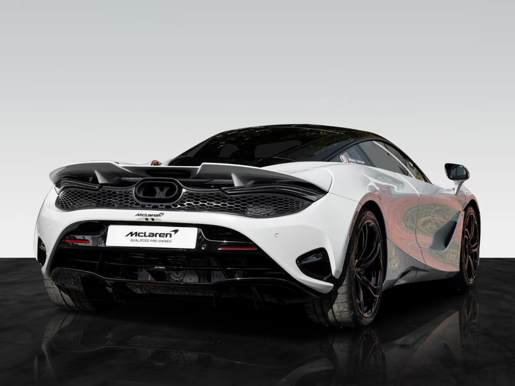McLaren 750S