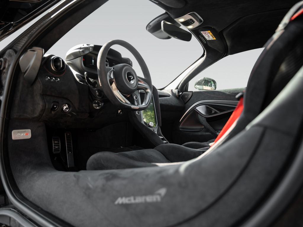 McLaren 750S
