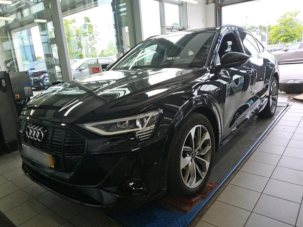Audi e-tron Sportback S-Line 55