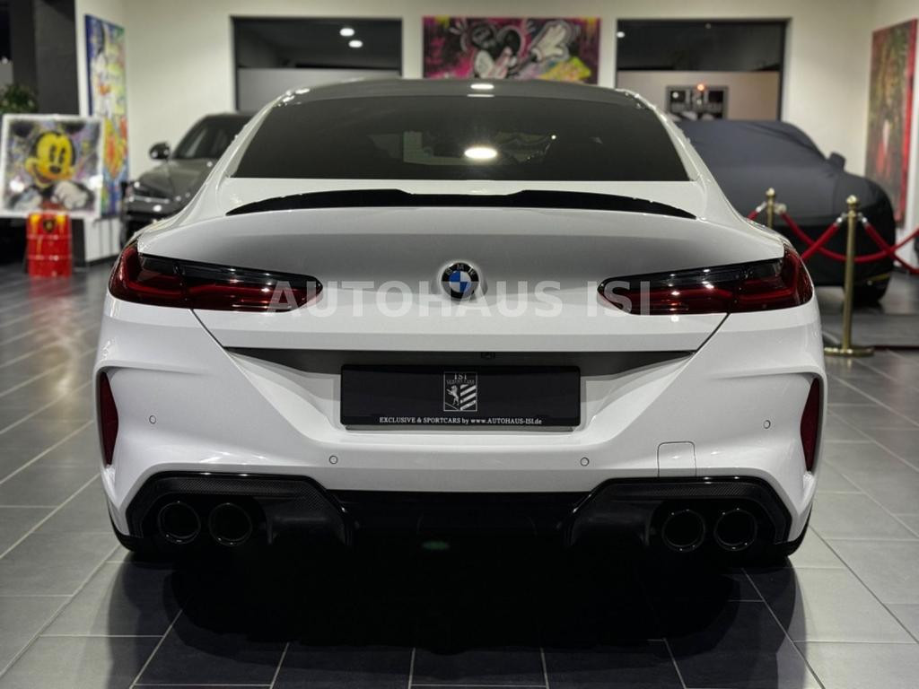 BMW M8