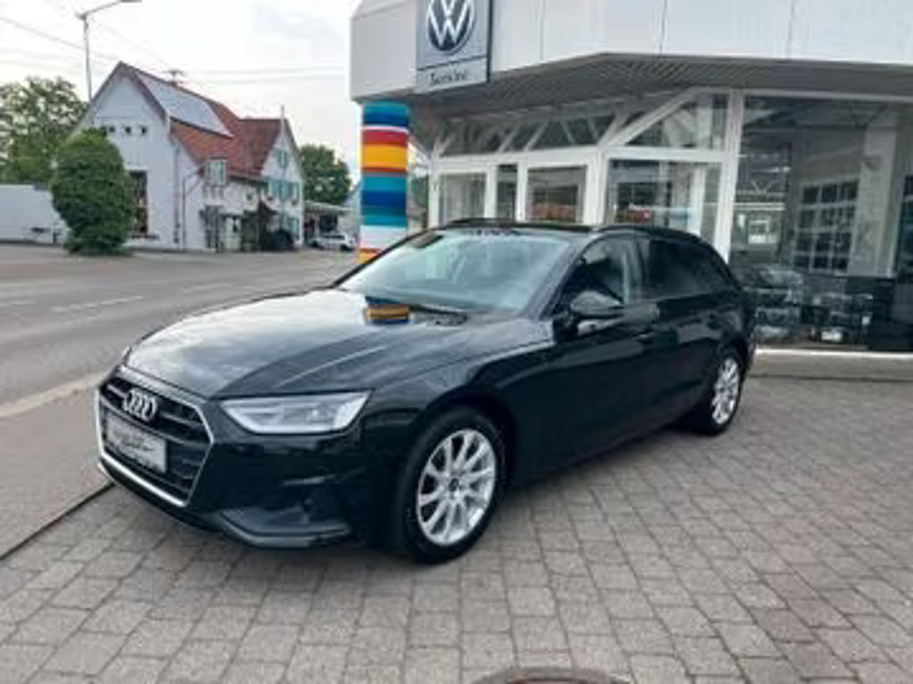Audi A4 Avant S-Tronic 35 TFSI
