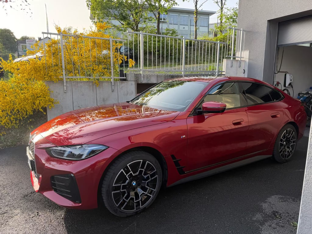 BMW i4