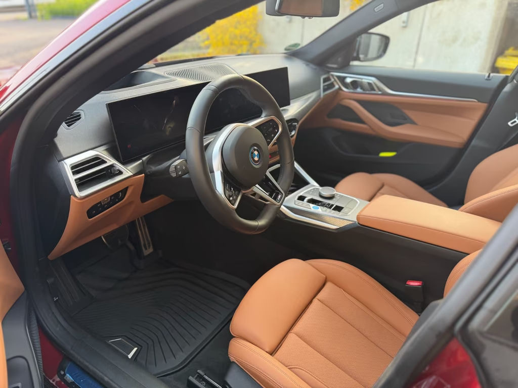 BMW i4