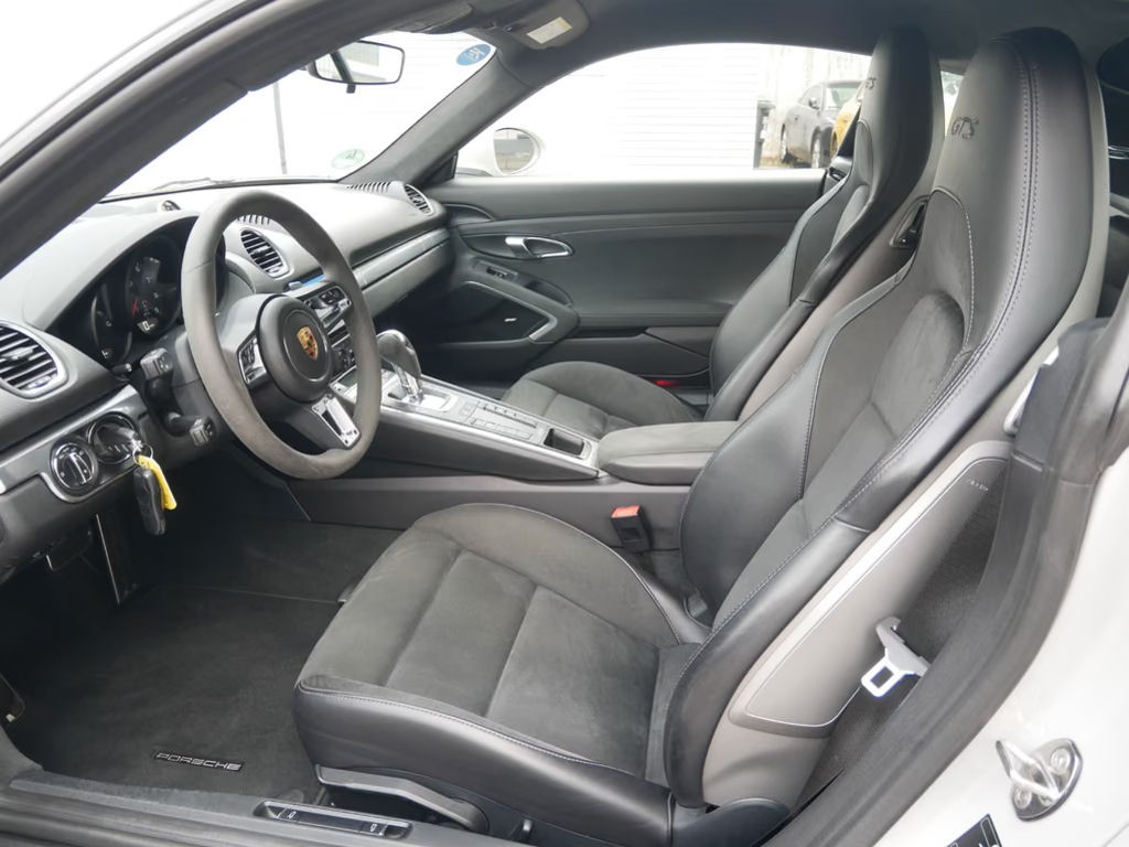 Porsche Cayman
