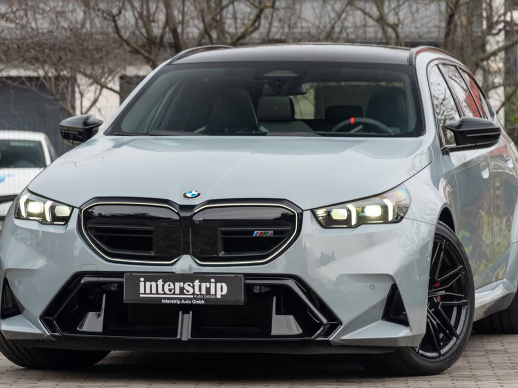 BMW M5 Touring DR.ASS.PLUS.PANORAMA.360°.LED.B&W.AHK