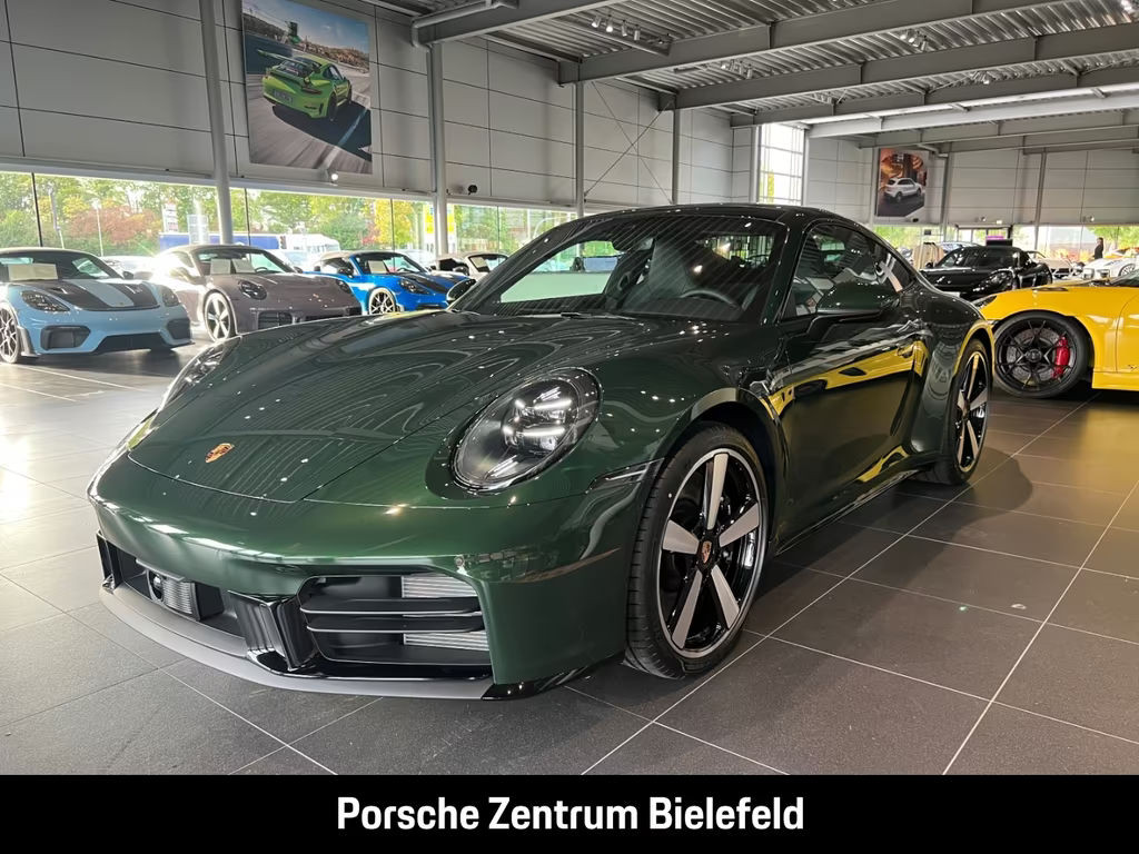 Porsche 911 992 Carrera