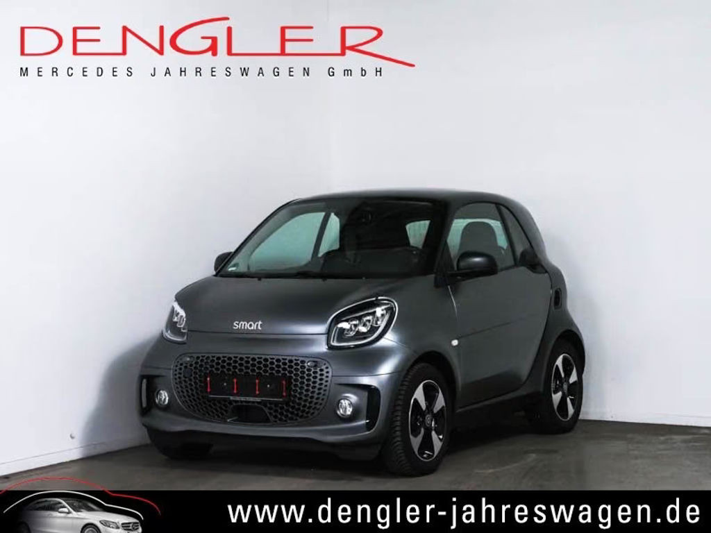 Smart EQ fortwo Passion Coupe JBL 22kw onboard charger