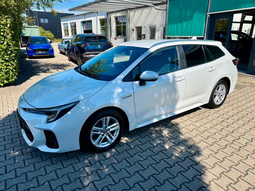 Suzuki Swace
